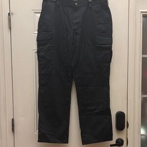 Men's 5.11 tactical series navy blue Cargo pants 40/36